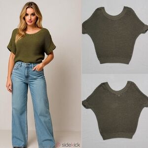 Y2K Vintage American Eagle Outfitters Olive Green Loose Knit Scoop Neck Sweater